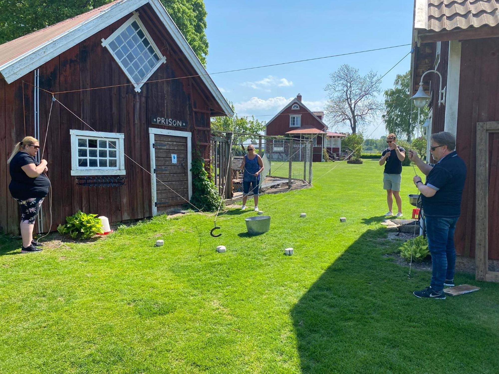 Aeventyrsgardens Vandrarhem, Kinnekulle Källby Eksteriør billede